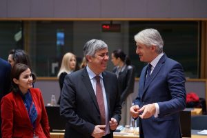 Victor Ponta, candidat la Președinția României: Vouchere de vacanță pentru turism românesc, plan susținut de Eugen Teodorovici